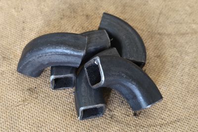 Отвод 90 градусов для профильной трубы квадратного сечения 20х20 мм