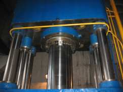 Hydraulic press